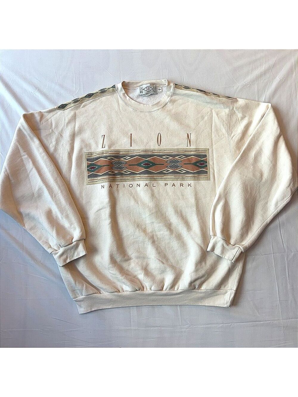VTG 90s Cream Zion National Park Sweatshirt Southwestern Pattern Trim SDI Large